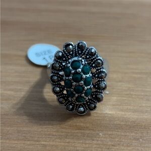 Fashion ring with gemstones antique finish